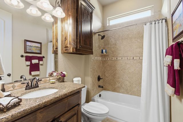 100 Honeysuckle Way, Flower Mound, TX 75028