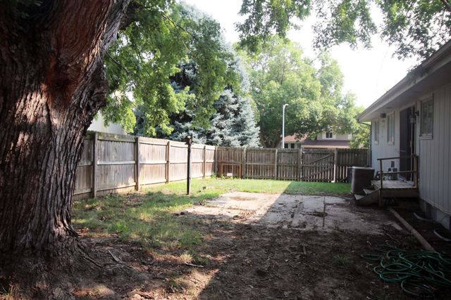 2212 N 121 Street, Omaha, NE 68164