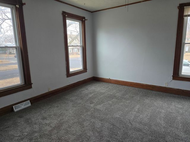 637 Kirkwood Boulevard, Davenport, IA 52803