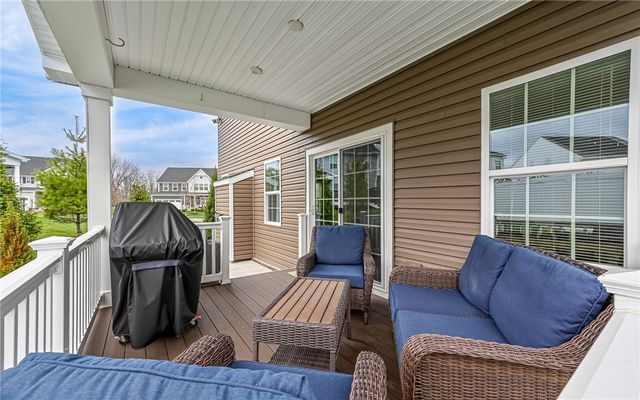 3036 Eagle Ridge Dr, Middlesex Twp, PA 16059