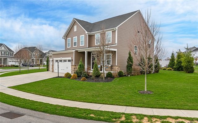 3036 Eagle Ridge Dr, Middlesex Twp, PA 16059