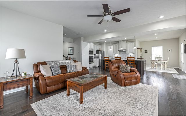 3036 Eagle Ridge Dr, Middlesex Twp, PA 16059