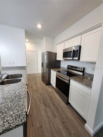 2340 HARRIS HAWK AVENUE, Ruskin, FL 33570