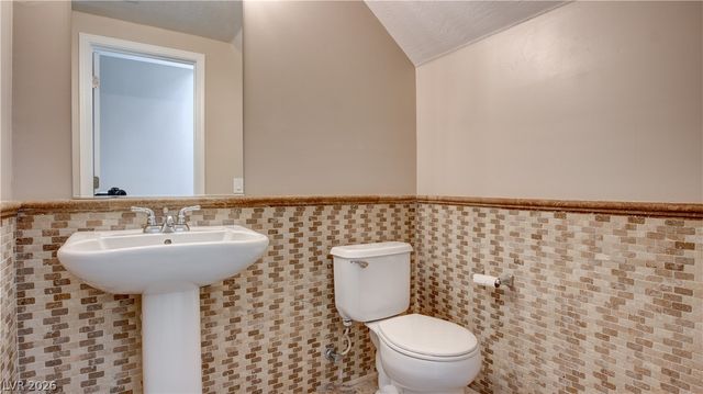 4329 Galapagos Avenue, North Las Vegas, NV 89084