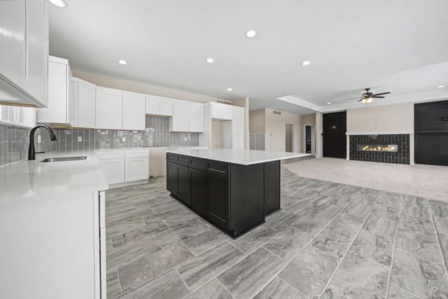 1073 Williamson Circle, Pontiac, MI 48340