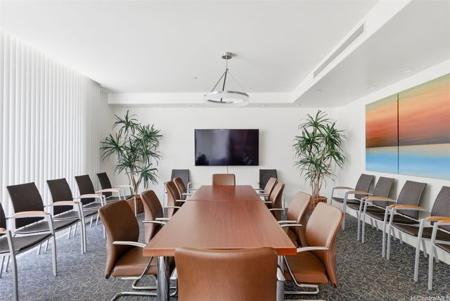 66 Queen Street 1605, Honolulu, HI 96813