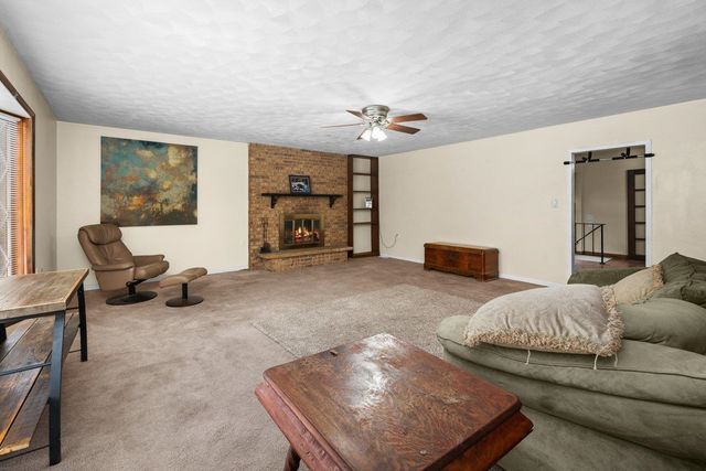 2701 47th Street, Moline, IL 61265