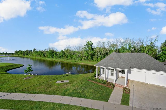 13839 Shore Beck Dr, Baton Rouge, LA 70810