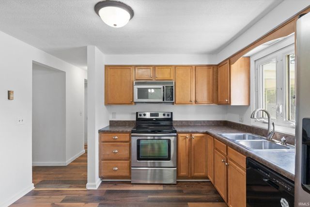 5316 Stellhorn Road, Fort Wayne, IN 46815