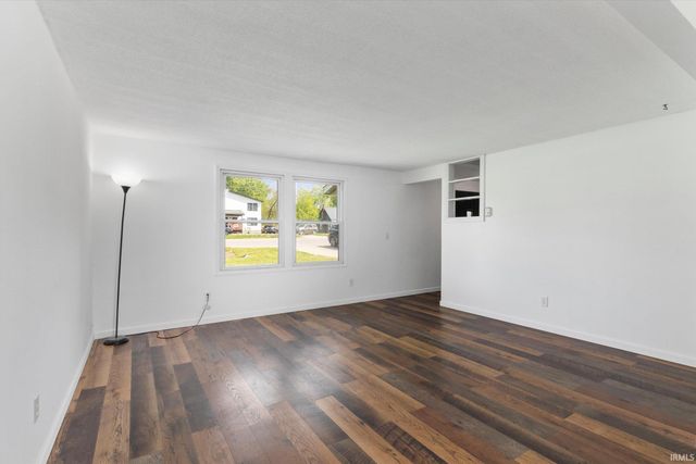 5316 Stellhorn Road, Fort Wayne, IN 46815