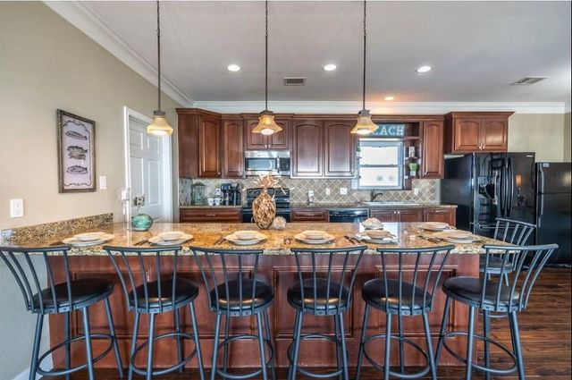 773 Bolivar Dunes Boulevard, Gilchrist, TX 77617