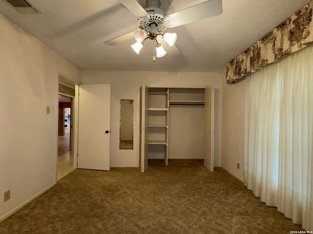 20325 GRASS CREEK RD, Garden Ridge, TX 78266