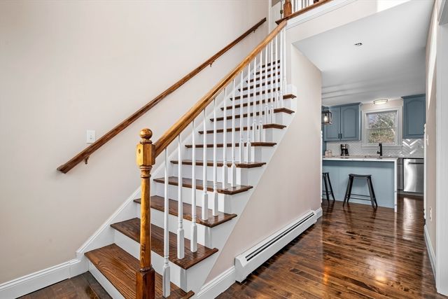 14 Hickory Ln, Ipswich, MA 01938