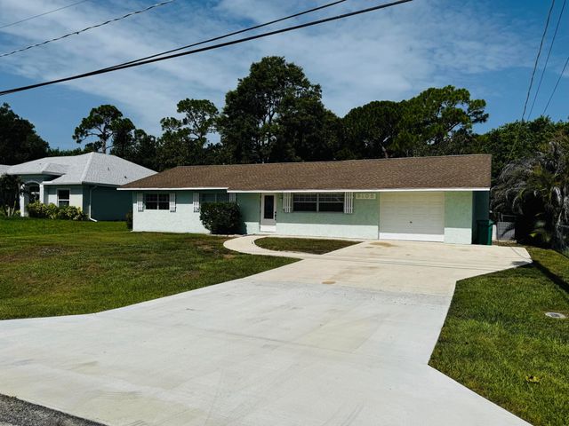 5105 Birch Drive, Fort Pierce, FL 34982