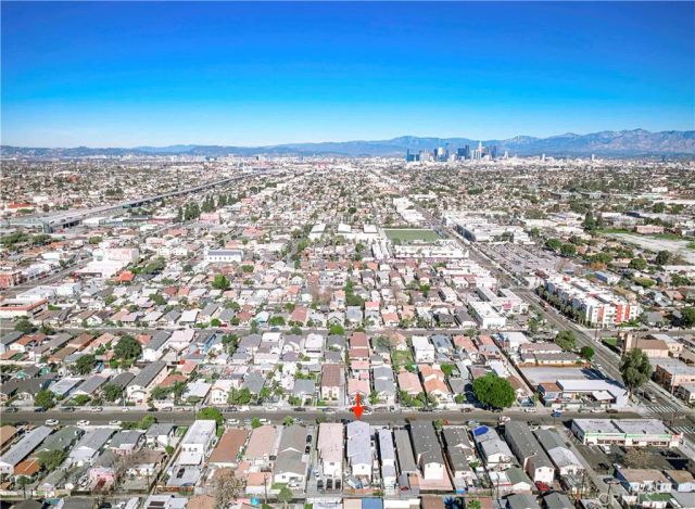 136 W 61st Street, Los Angeles, CA 90003