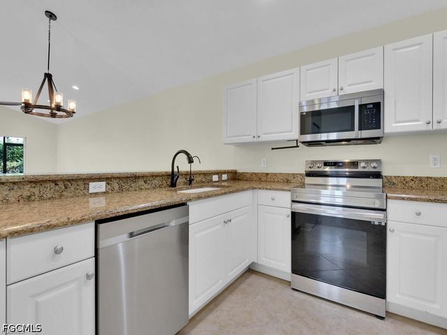 11075 Lancewood ST, Fort Myers, FL 33913