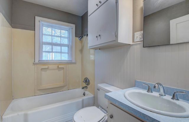 607 James, Searcy, AR 72143