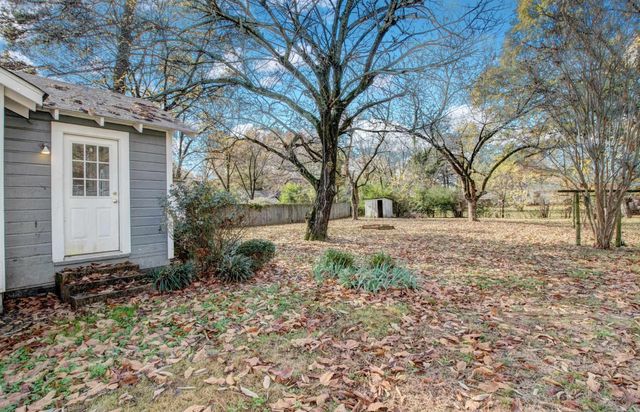 607 James, Searcy, AR 72143