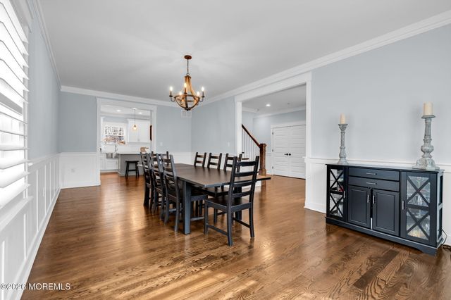 555 Egenolf Avenue, Bayville, NJ 08721