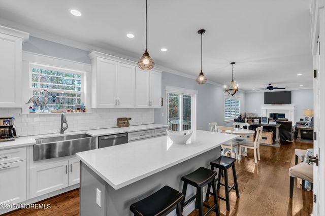 555 Egenolf Avenue, Bayville, NJ 08721