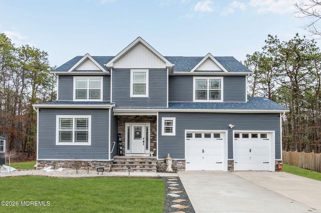 555 Egenolf Avenue, Bayville, NJ 08721