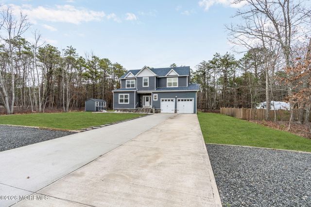 555 Egenolf Avenue, Bayville, NJ 08721