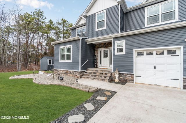 555 Egenolf Avenue, Bayville, NJ 08721