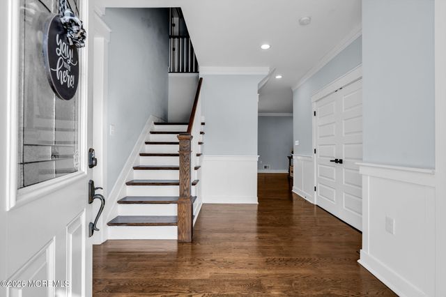 555 Egenolf Avenue, Bayville, NJ 08721