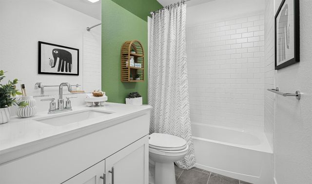 76 Solare Dr, Lodi, CA 95240