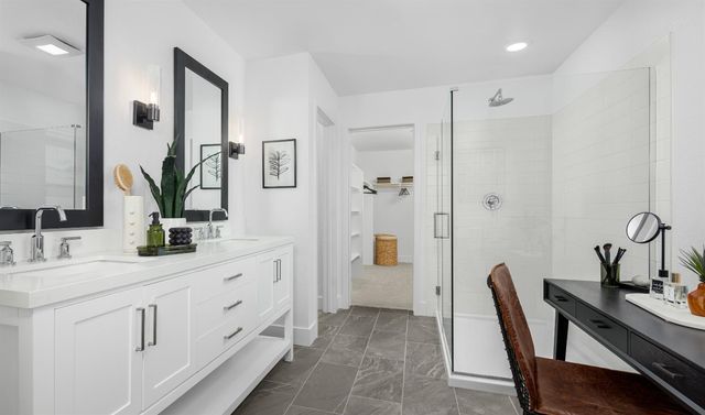 76 Solare Dr, Lodi, CA 95240