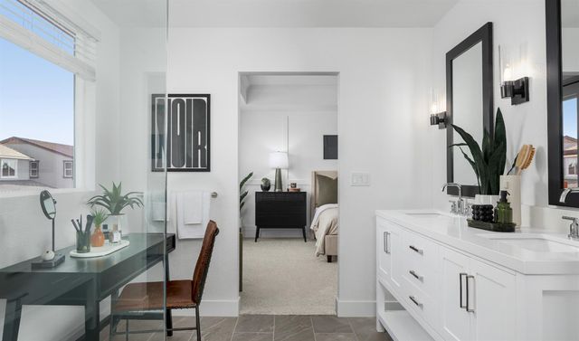 76 Solare Dr, Lodi, CA 95240