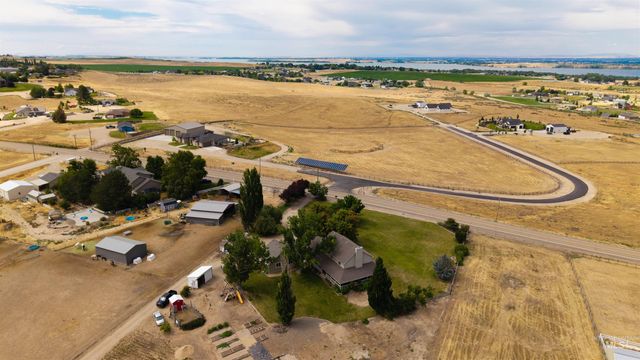 12369 Deer Flat Road, Nampa, ID 83686