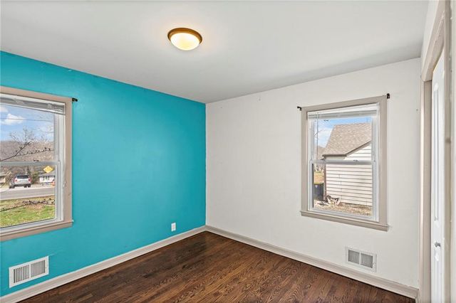 7909 E 99th Street, Kansas City, MO 64134