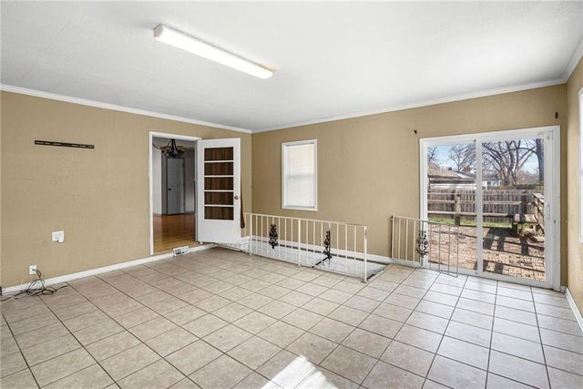 7909 E 99th Street, Kansas City, MO 64134