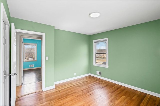 7909 E 99th Street, Kansas City, MO 64134