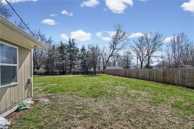 7909 E 99th Street, Kansas City, MO 64134
