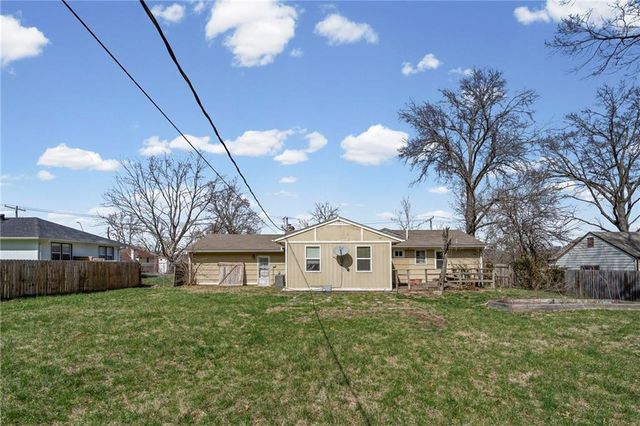 7909 E 99th Street, Kansas City, MO 64134