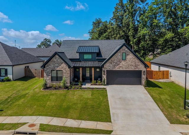 6037 Coral Ridge Drive, Alexander, AR 72002