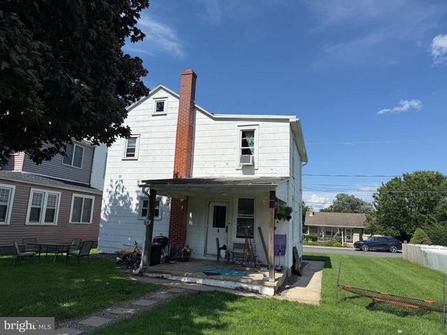 99 N NOBLE ST, Kutztown, PA 19530