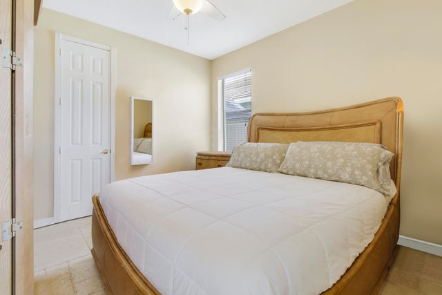 660 SW Yacht Basin Way, Stuart, FL 34997