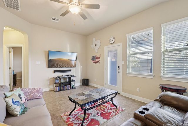 8626 Laheema, San Antonio, TX 78251