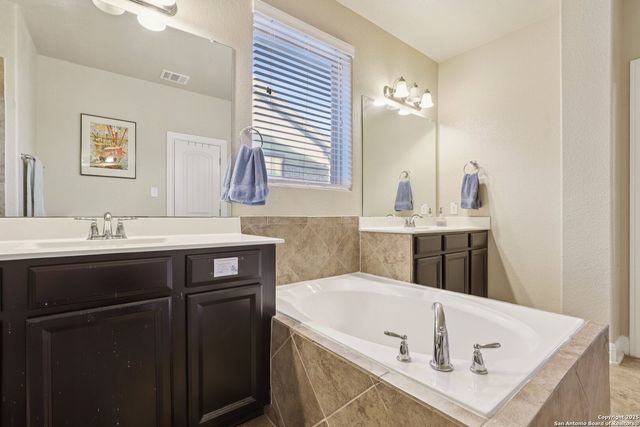 8626 Laheema, San Antonio, TX 78251