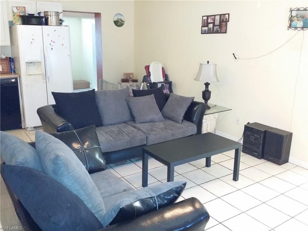 950 Lakeview DR, NORTH FORT MYERS, FL 33903 — photo 4