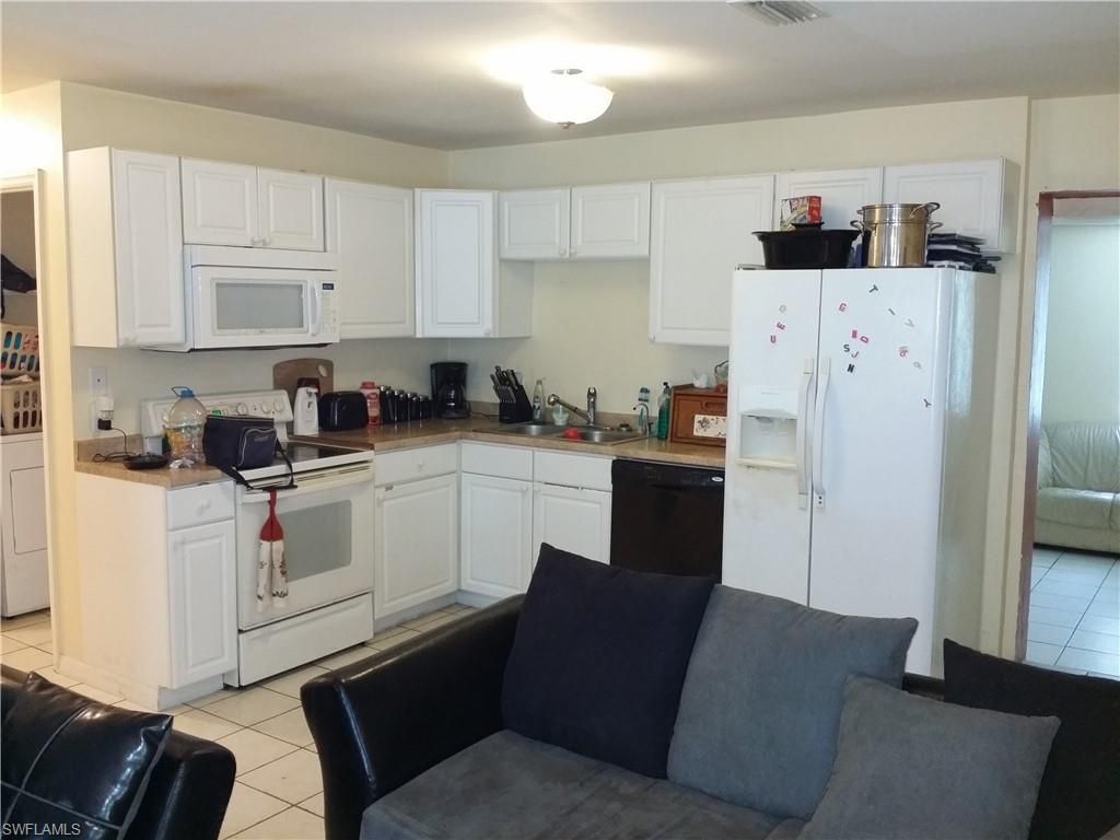 950 Lakeview DR, NORTH FORT MYERS, FL 33903 — photo 5