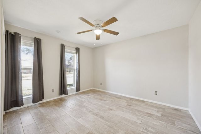 902 Windsong Trail, Richardson, TX 75081