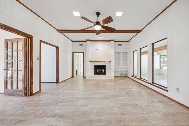 902 Windsong Trail, Richardson, TX 75081