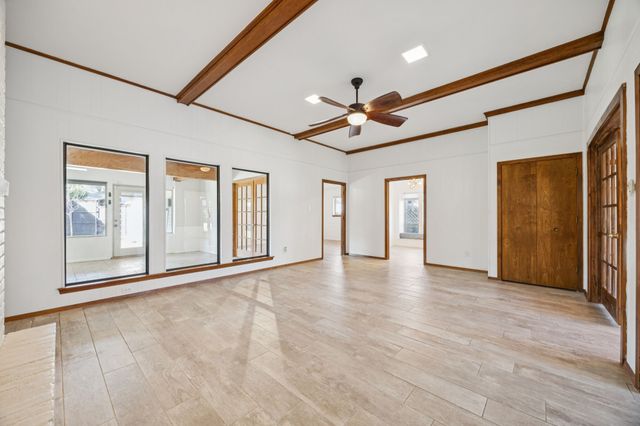 902 Windsong Trail, Richardson, TX 75081