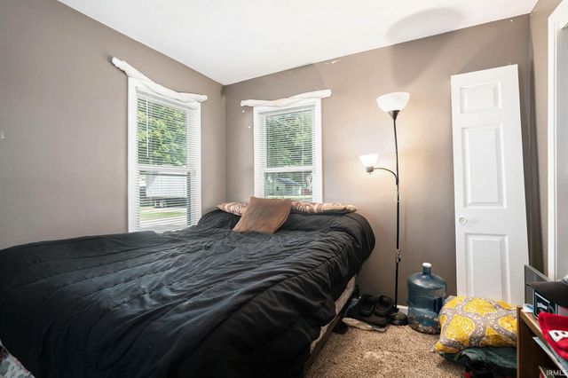 2502 Oriole Lane, Warsaw, IN 46580