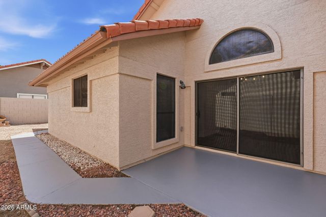 7113 W JULIE Drive, Glendale, AZ 85308