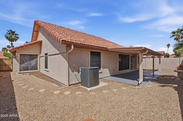 7113 W JULIE Drive, Glendale, AZ 85308